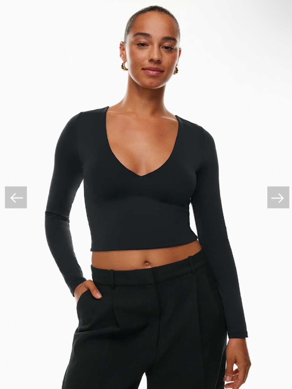 Aritzia Babaton Plus size (2X) Black Long-Sleeve V-Neck Top